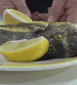 Τσιπούρες στο φούρνο και πατατοσαλάτα TheCook