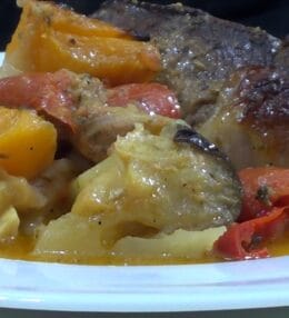 Χοιρινό εξοχικό στη γάστρα